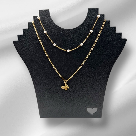 Butterfly Pendant Necklace Set - Picture 1 of 2